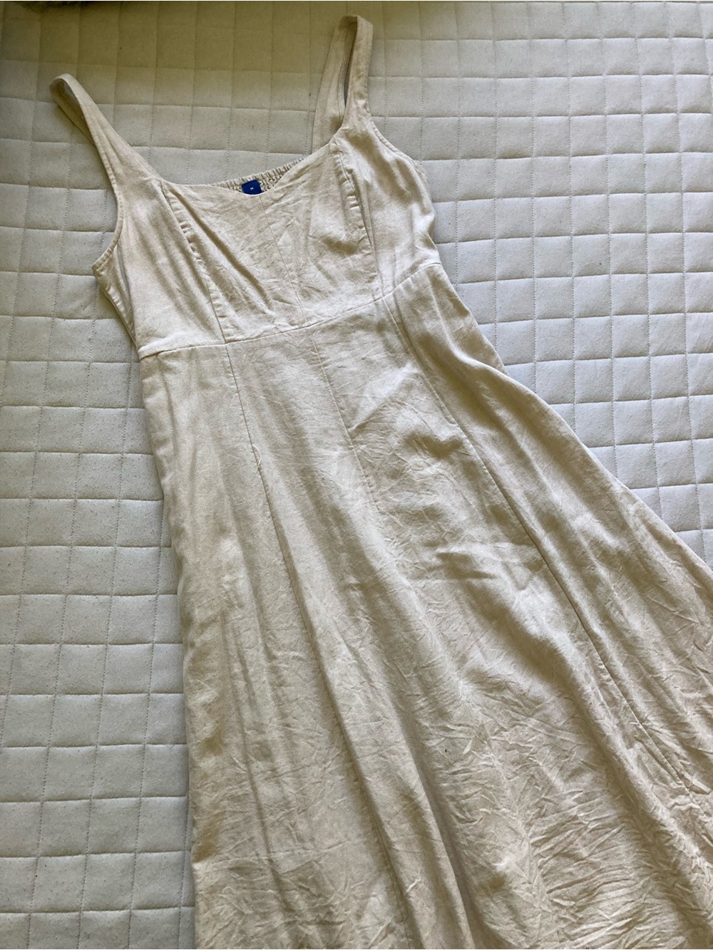 Women’s Old Navy Cream Sleeveless Linen-Blend Midi Dress